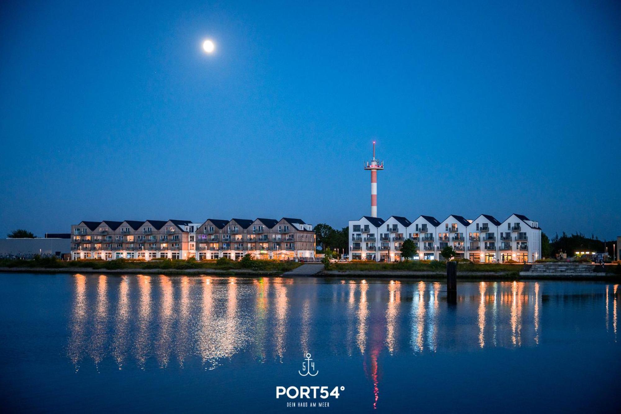 Noordkant Kajuete Büsum Buitenkant foto